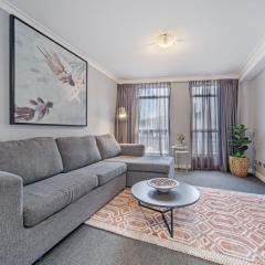 KOZYGURU SYDNEY CBD SUNNY CITY 2 BED APT NHA653- 502