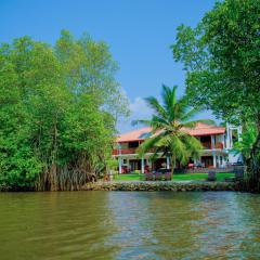 Lagoon Bentota Resort
