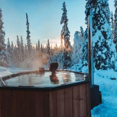 Cozy Mountain Cottage with jacuzzi & Sauna