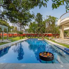 Elivaas Oasis Luxury 7-BHK with Pvt Pool, Sainik Farm New Delhi