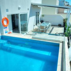 Elegant 2 bedrooms, large sun terrace, pool GCAT1-1