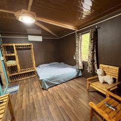 NHÀ CỦA CHI - HOMESTAY Food & Coffee