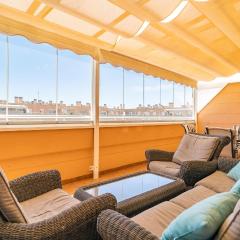 Awesome Apartment In Roquetas De Mar