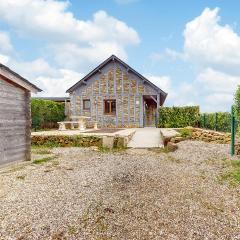 Lovely Home In Malleville-les-grs With Wifi