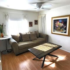 U4 - Cozy 1BR & 1BA Walkup APT in DT PHX with pkg