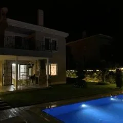 Şile Kumbaba'da Özel Havuz Tamamen müstakil Villa