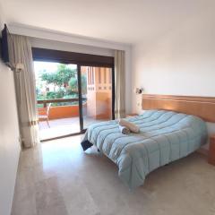 Paraíso Galera - Apartamento con piscina