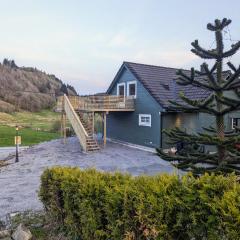 Nature's Haven Newly Renovated Loft Near Berge