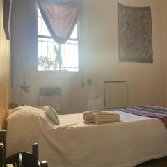 Single Room in San Telmo with private bathroom