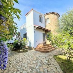 Empurialola -Encantadora Casa con jardin cerca del centro -142