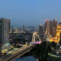 Summer suites KLCC by cozy stay