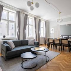 Lavish 4BR Flat in the Heart of CPH by The Canals
