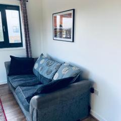 Alba, 2 Bed Flat, by Grays Station, Free Parking