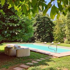 La Vaseria Country House with Secret Garden and pool