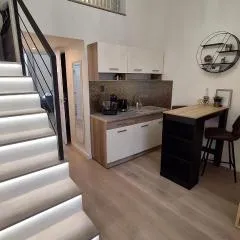 Deco Studio City Residence
