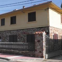 CASA RURAL LOS MONTES I