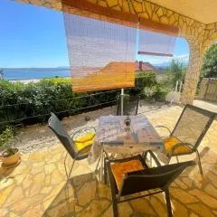 Ferienwohnung in Dramalj mit Terrasse und Meerblick