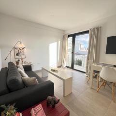 A estrenar! Depto centrico con vista a las sierras y cochera opcional