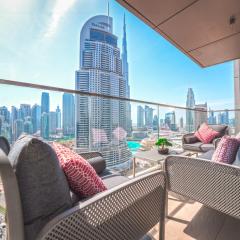 EasyGo - Upgraded 2BDR in BLVD Point with Burj Khalifa View