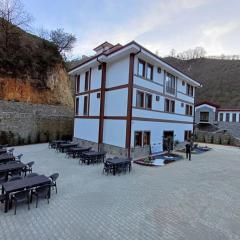 ÇARDAK ALTI OTEL