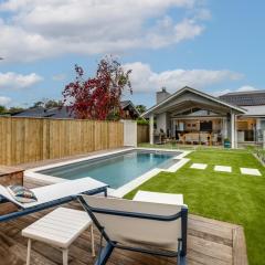 Modern Deluxe - Havelock North Holiday Home