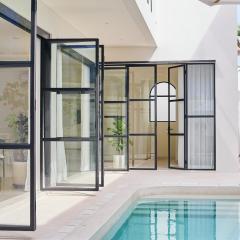 Casa Mona - Luxury 3 Bedroom Villa in Bingin