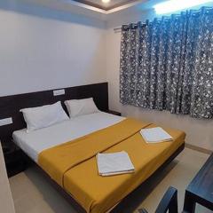 FabHotel Santosh Lodging