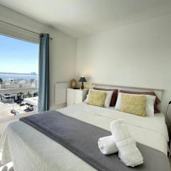Cozy apartment with great sea view 4 pax.