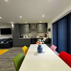 Wave Song - Hornsea Town House with Sea Views and Balconies
