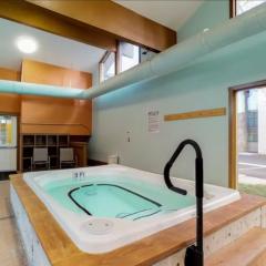 Lake Cliffe A101 by Great Western Lodging