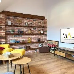 MAJA Premium Loft Apartment in historical city center