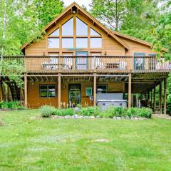 Gorgeous Chalet! VIEWS! Hot Tub! Sleeps 12! Games