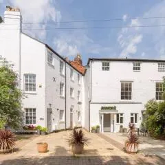 Fabulous Malvern Townhouse