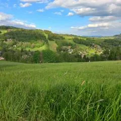 Zlatá Olešnice, pomezí Jizerek a Krkonoš