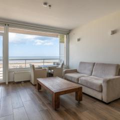 Luxury Family Apartment with Seaview and Jacuzzi bathtub T48