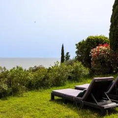 Provenzalisches Haus Homard - mit privatem Garten und Meerblick by Riviera HomeLife