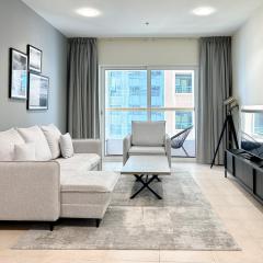 StoneTree - Modern - Partial Sea View