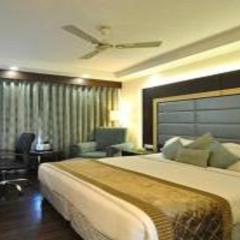 Hotel ELDORA Delhi Airport BY Gross Group Hotels