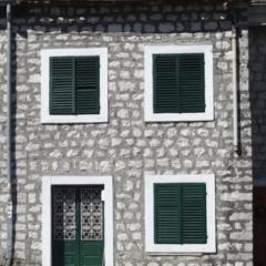 Beach edge 4-Bed House in Muo Kotor