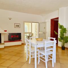 Villa Scogliera - Appartamenti con veranda a circa 700 mt dalla spiaggia di Fuile e Mare