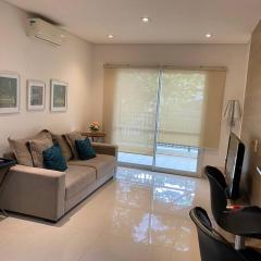 061- Em FRENTE AO HOSPITAL ALBERT EINSTEIN E ESTÁDIO MORUMBI