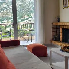 Mountain Hideaway - Apartment