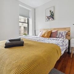 2 Bedroom Cozy Apartment next to Rockefeller Center