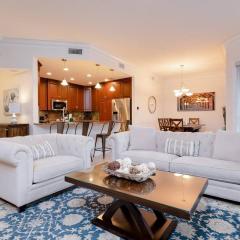 Be A Nomad - 1 block away to ocean