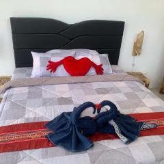 Gili Davidoff Upstairs Budget And Deluxe