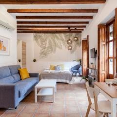 Sunny Modern Flat by Mercado Central