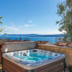 Holiday Home Maro by Interhome