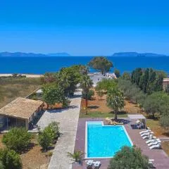 Villa Maraus by PosarelliVillas
