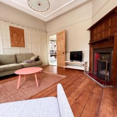 Cardiff Victorian House Sleeps 6 in Roath 15mn City centre