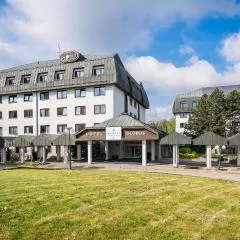 호텔 글로버스 (Hotel Globus)